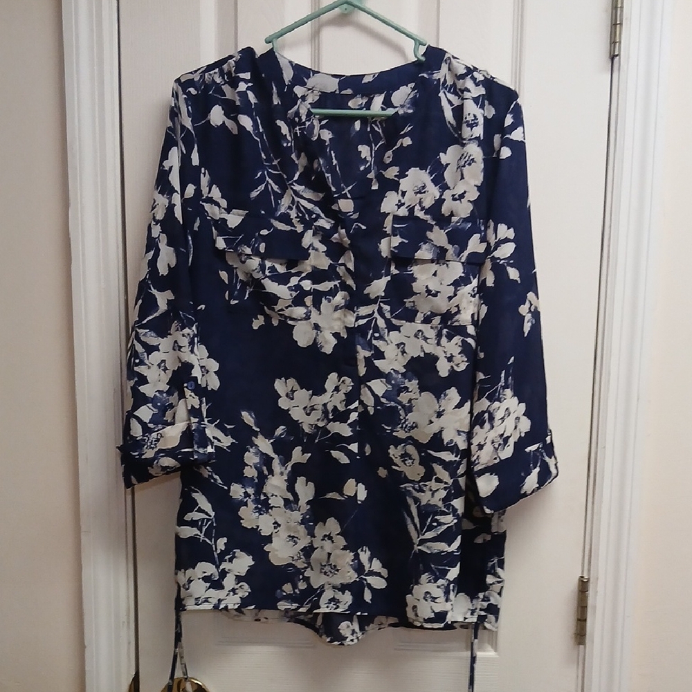 Floral Navy/White V Neck Half Button Down Women's Dress Top See Desc For Size